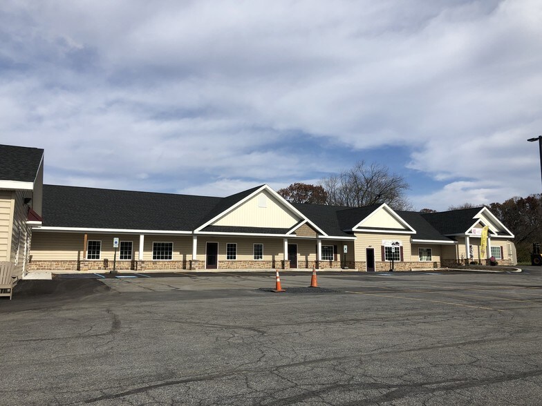 More Photos Of 198 nazareth pike, Bethlehem Freestanding For Lease