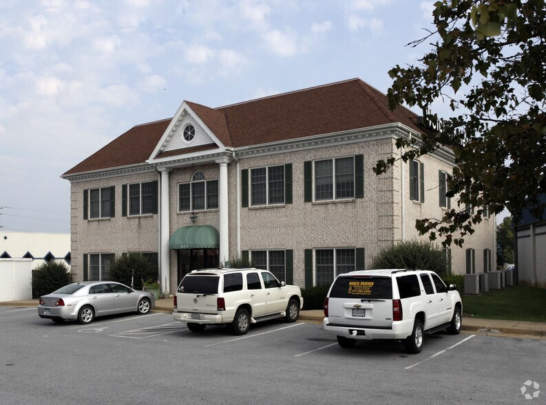 Primary Photo Of 824 John Marshall Hwy, Front Royal Office For Lease