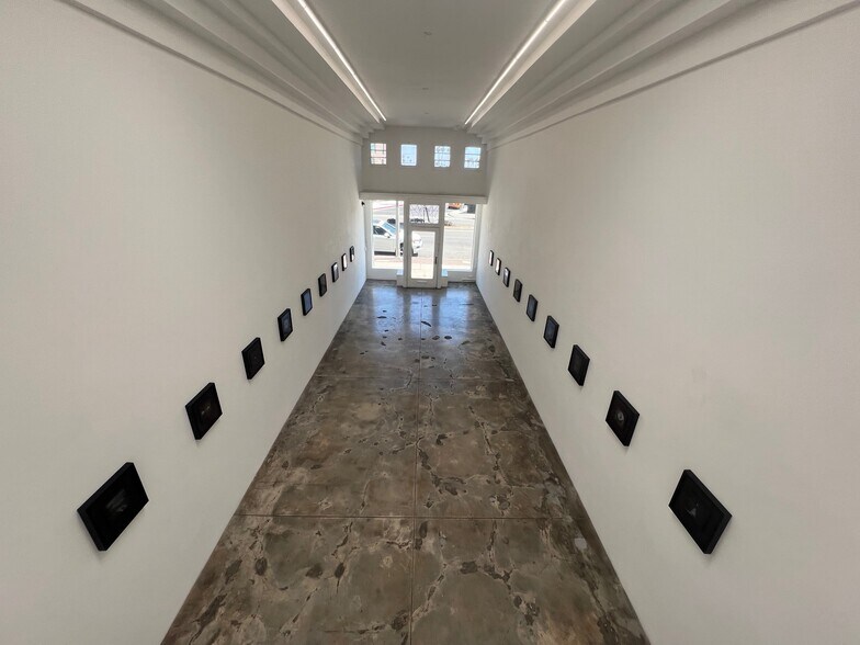 More Photos Of 4617-4619 W Washington Blvd, Los Angeles General Retail For Lease