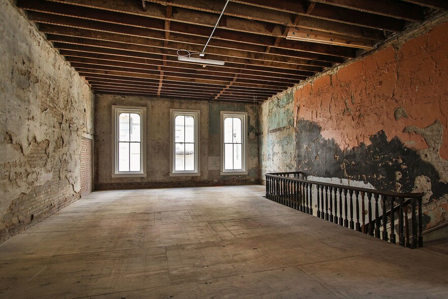 More Photos Of 910 Prairie St, Houston Office Residential For Lease