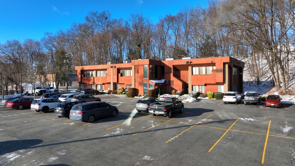 Primary Photo Of 156-158 Orange Ave, Walden Office For Sale