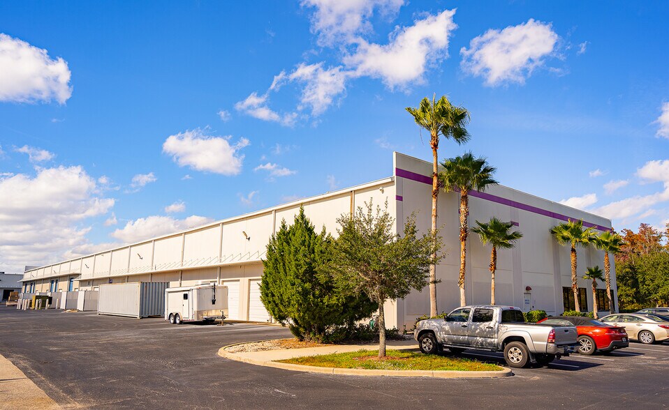 More Photos Of 6333 McCoy Rd, Orlando Warehouse For Sale
