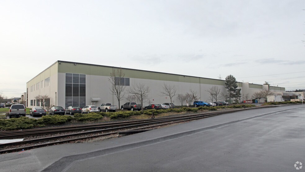 More Photos Of 22445 76th Ave S, Kent Manufacturing For Sale