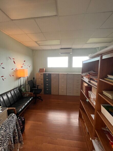 More Photos Of 101 Aupuni St, Hilo Apartments For Sale