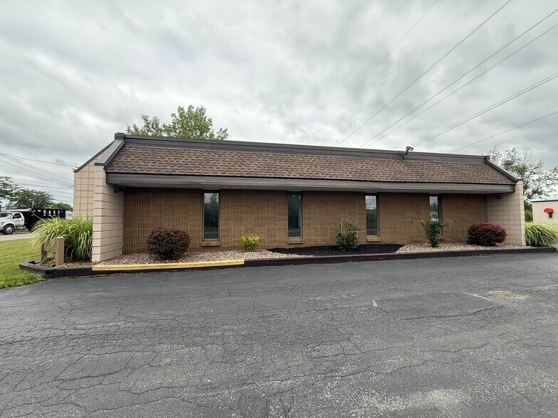 More Photos Of 51 N America Dr, West Seneca Office For Lease