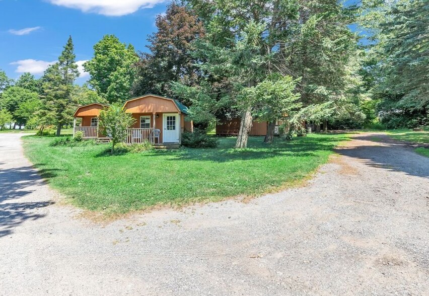 More Photos Of 6419 Lake Rd, Appleton Trailer Camper Park For Sale