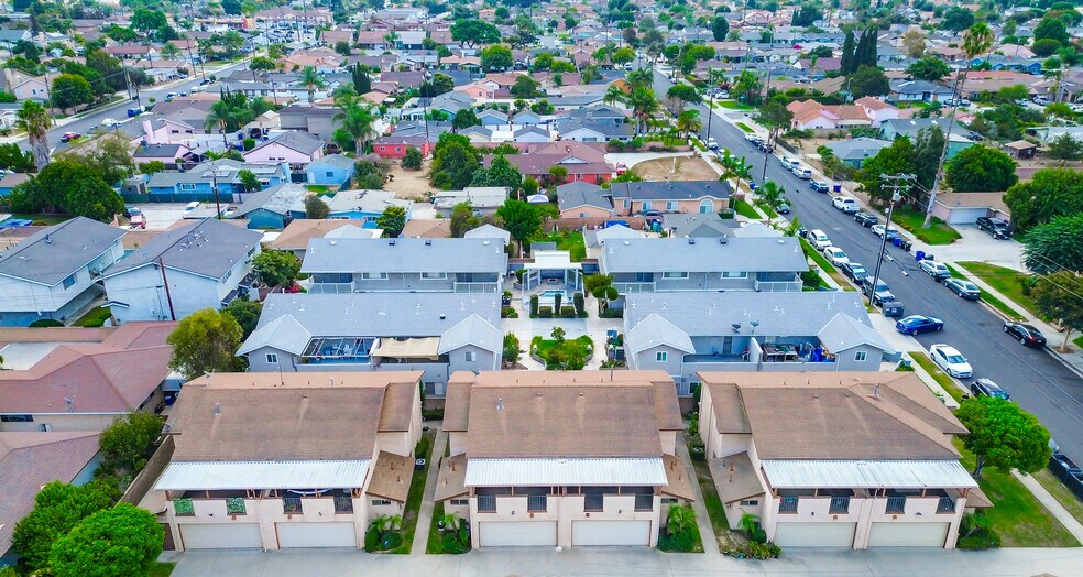 More Photos Of 8105 Orange St, Downey Apartments For Sale