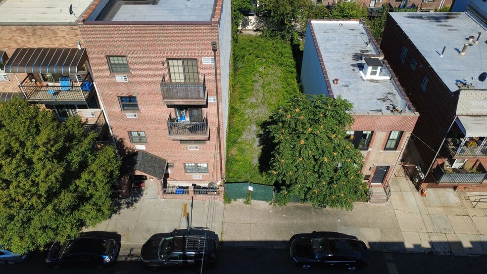 More Photos Of 2624 30th st, Astoria Land For Sale