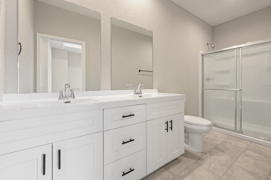 More Photos Of , Willis Multifamily For Sale
