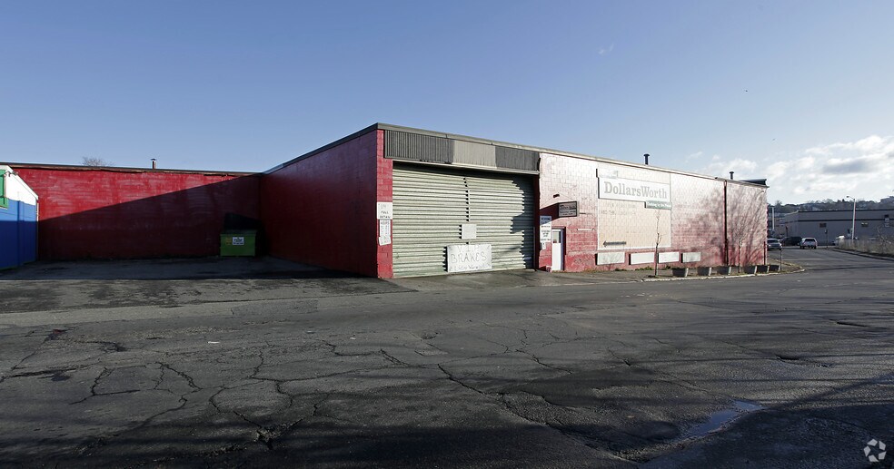 More Photos Of 4 Quinsigamond Ave, Worcester Warehouse For Lease