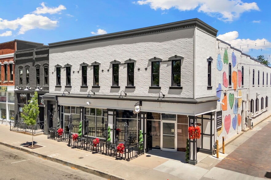 More Photos Of 428-450 Cleveland Ave, Loveland Storefront Retail Office For Lease