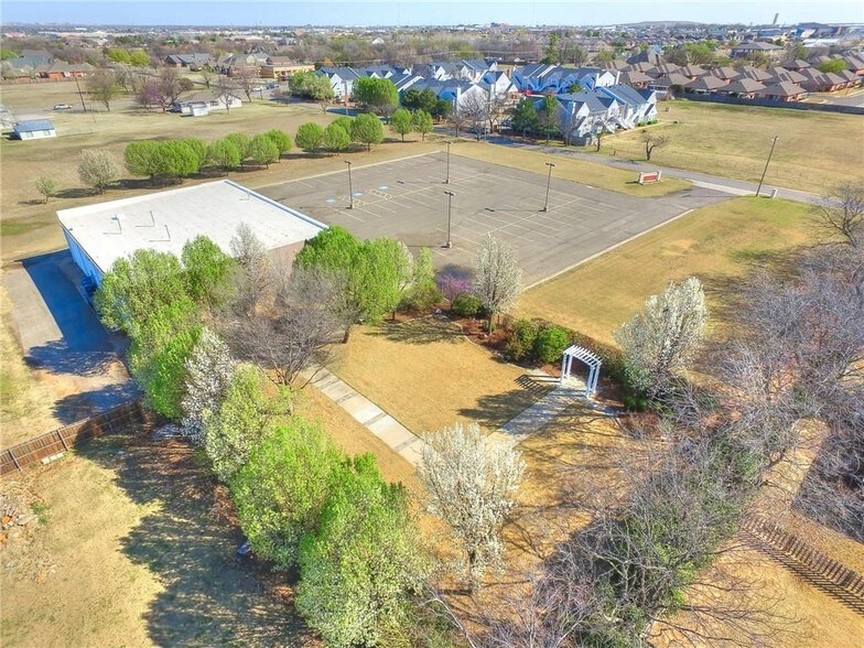 More Photos Of 9101 S Robinson Ave, Oklahoma City Lodge Meeting Hall For Sale