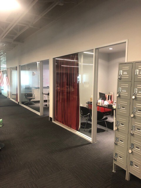 More Photos Of 311 N Pecos Rd, Henderson Telecom Hotel Data Hosting For Lease