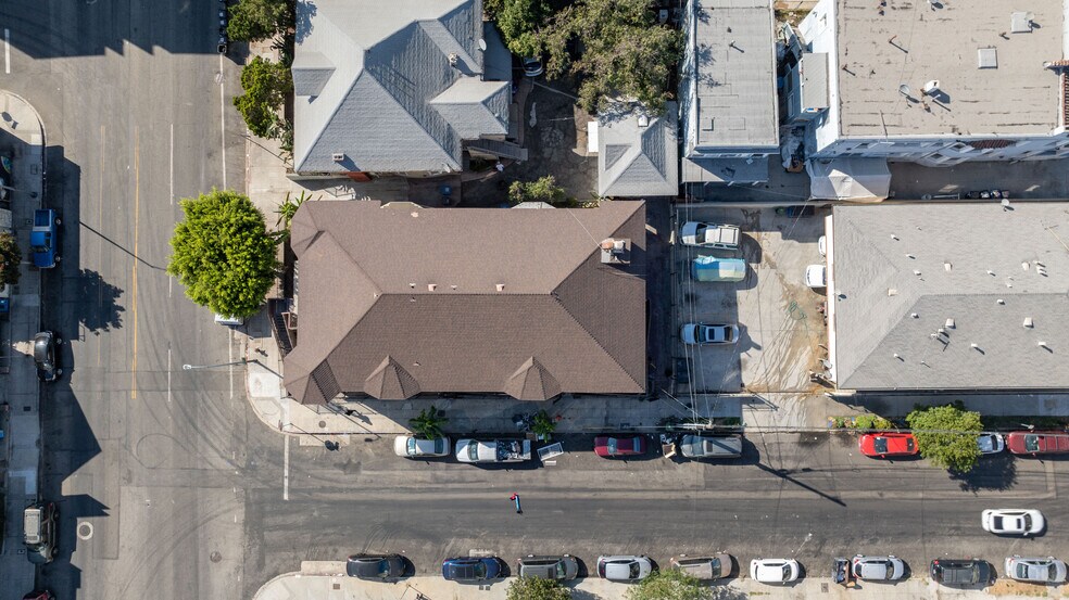 More Photos Of 1231 W 8th St, Los Angeles Apartments For Sale