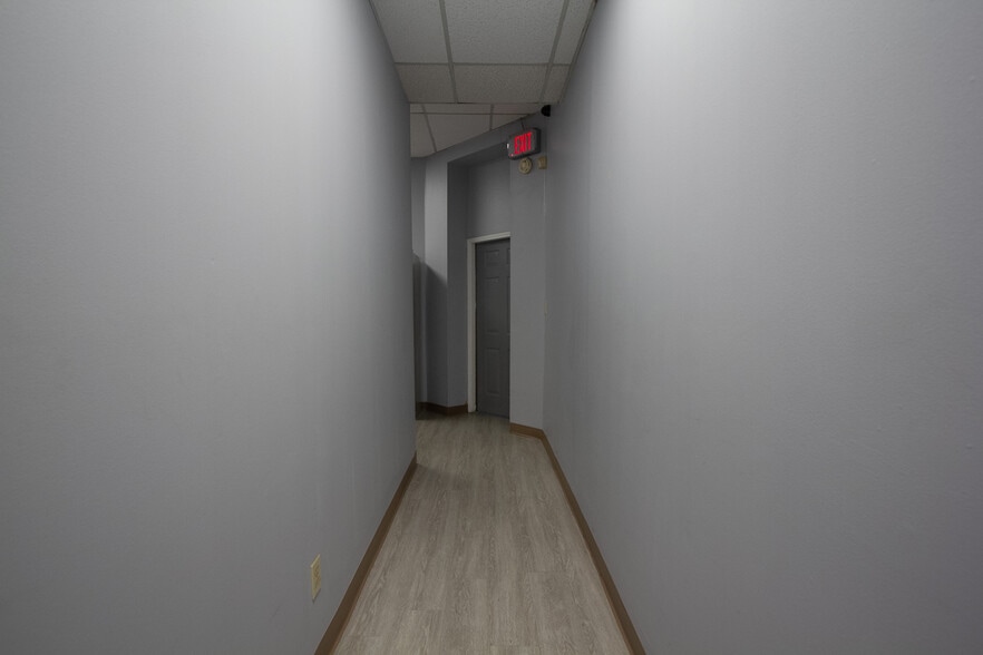 More Photos Of 1795 Washington Rd, East Point Office For Sale