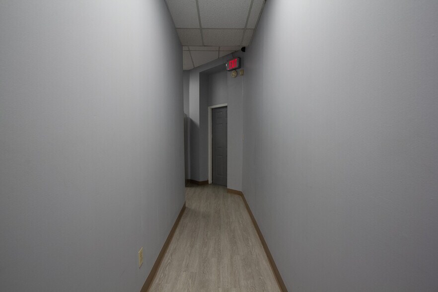 More Photos Of 1795 Washington Rd, East Point Office For Sale