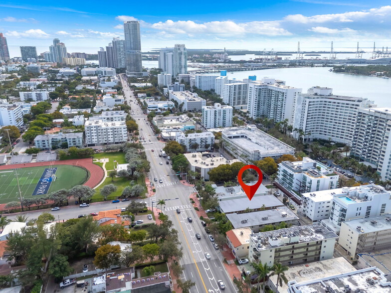 Primary Photo Of 1214 Alton Rd, Miami Beach Medical For Lease