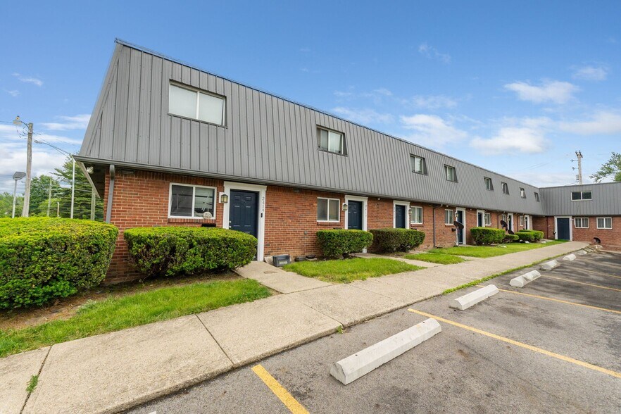 More Photos Of 2373 Belcher Dr, Columbus Apartments For Sale