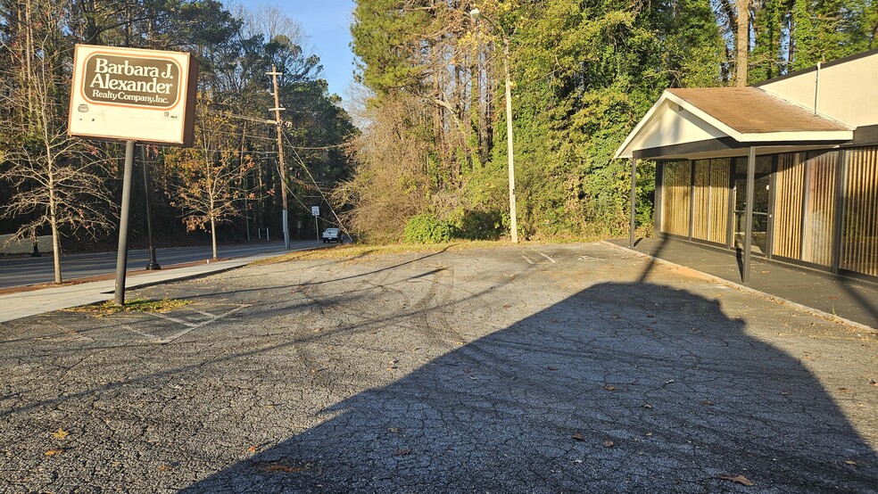 More Photos Of 2125 Headland Dr, Atlanta Loft Creative Space For Sale