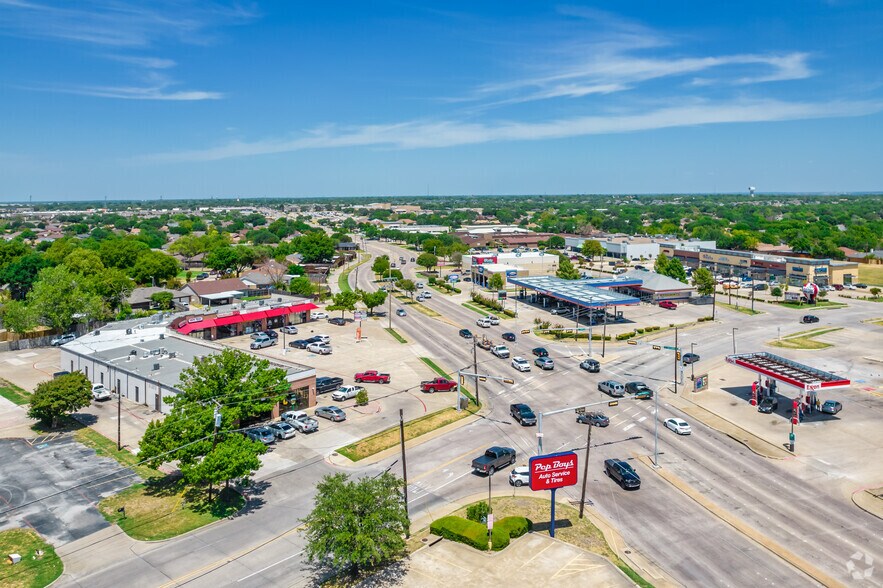 More Photos Of 909 Tripp Rd, Mesquite General Retail For Lease