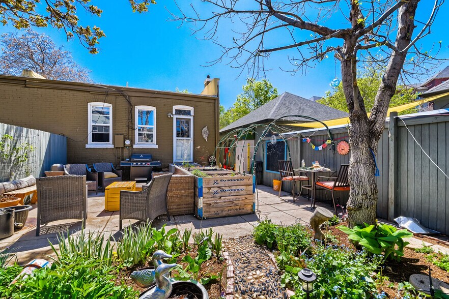 More Photos Of , Denver Unknown For Sale