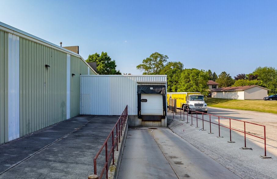 More Photos Of ,  General Retail For Sale