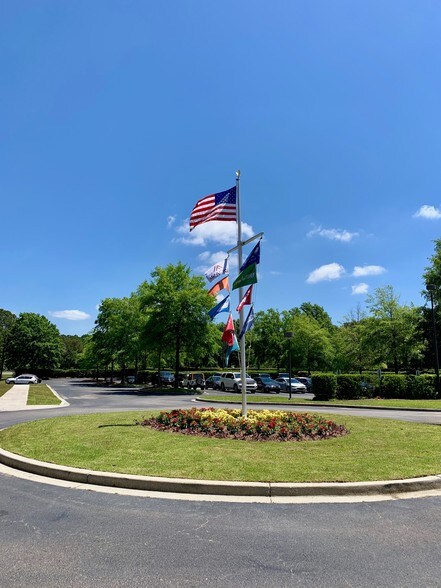 More Photos Of 146 Fairchild St, Charleston Office For Lease