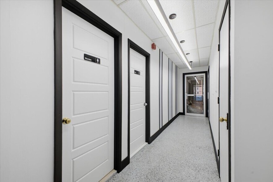 More Photos Of 99 Morris Ave, Springfield Office For Lease