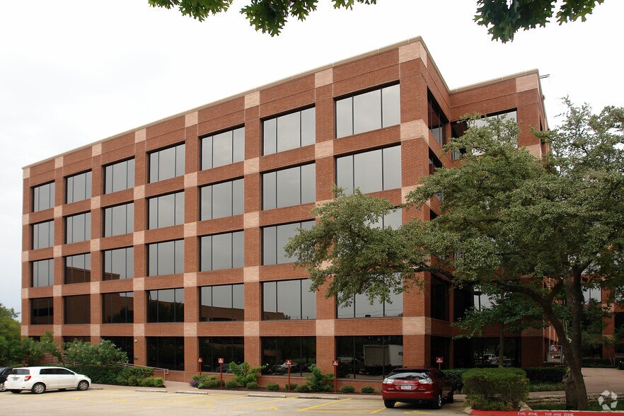 More Photos Of 901 S MoPac Expy, Austin Office For Lease