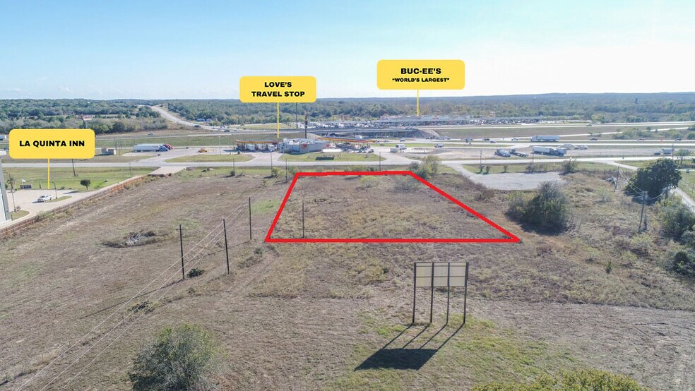 More Photos Of TBD U.S. 90, Luling Land For Sale