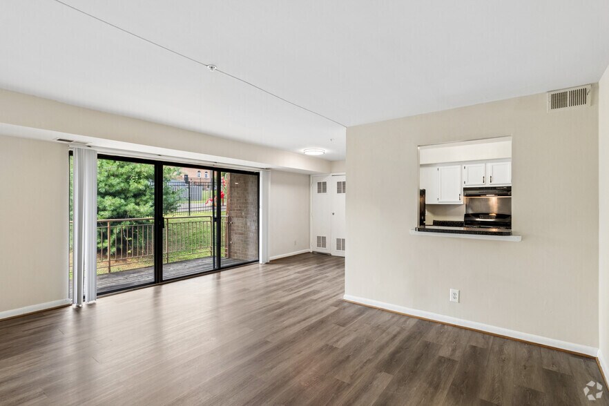 More Photos Of 1212 Southern Ave SE, Washington Apartments For Sale