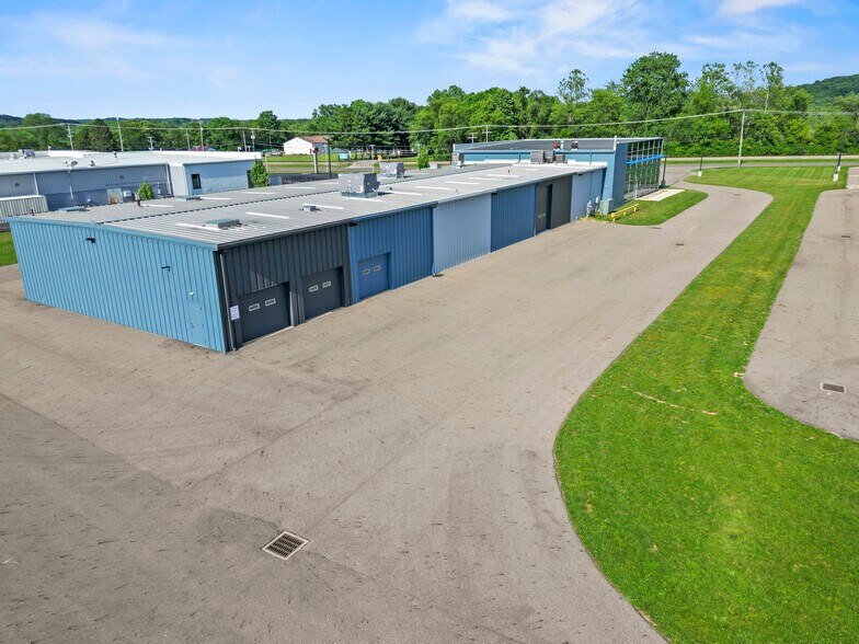 More Photos Of 1425 Mount Vernon Rd, Newark Manufacturing For Lease