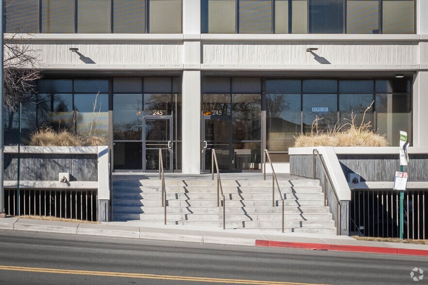 More Photos Of 245 E Liberty St, Reno Medical For Lease