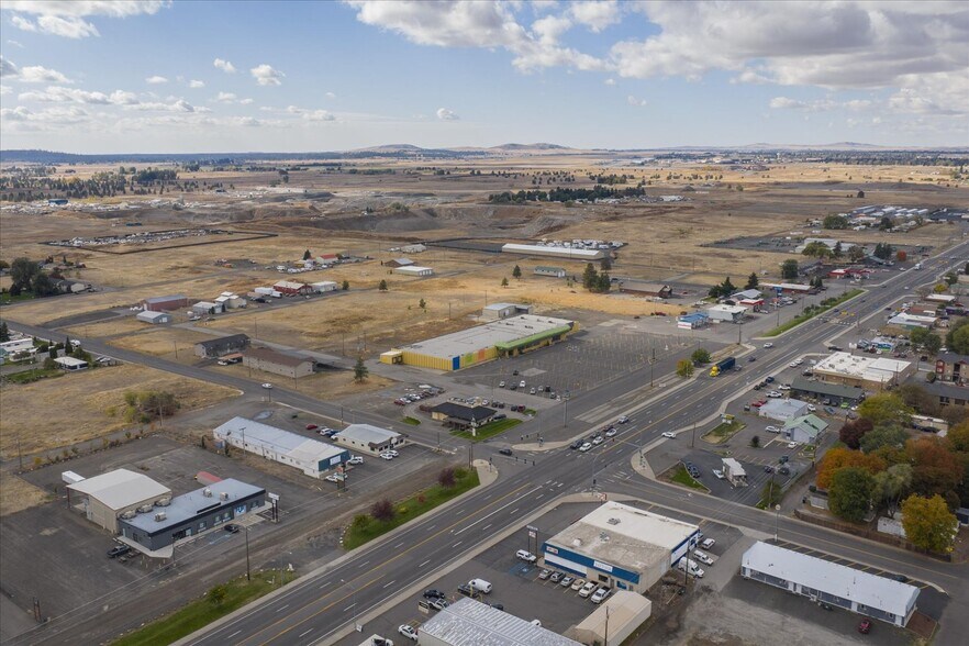 More Photos Of 12825 W 17th Ave, Airway Heights Warehouse For Sale