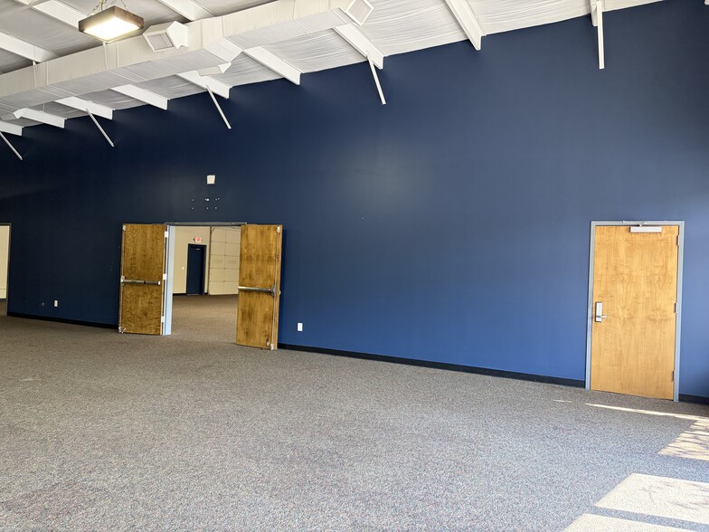 More Photos Of 6600 New Nashville Hwy, Smyrna Freestanding For Lease