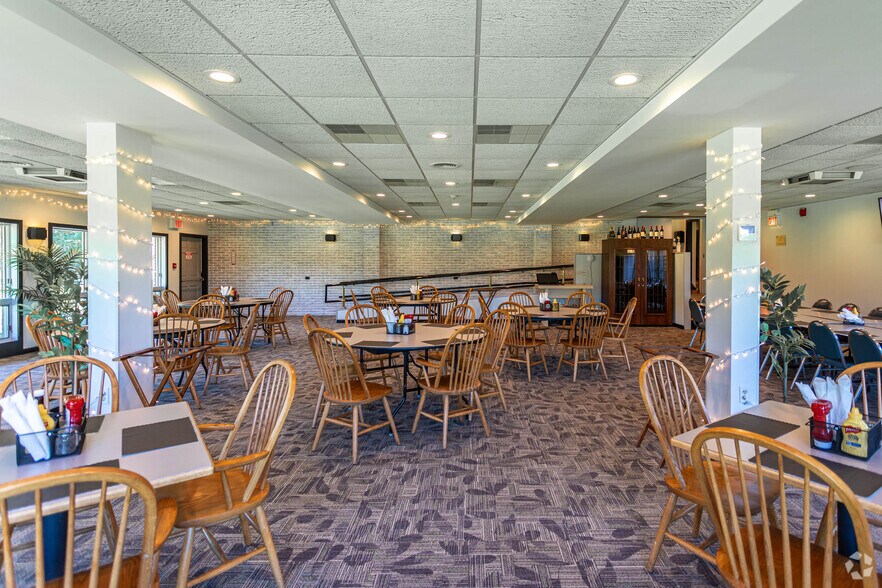 More Photos Of 51 Ellis Rd, Westminster Golf Course Driving Range For Sale