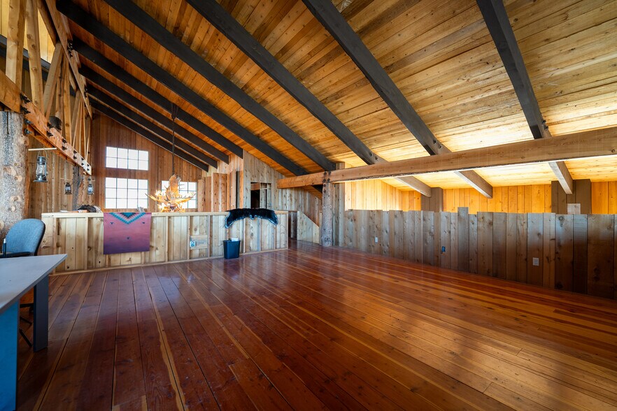 More Photos Of 3 Anaconda Hills Dr, Black Eagle Lodge Meeting Hall For Sale