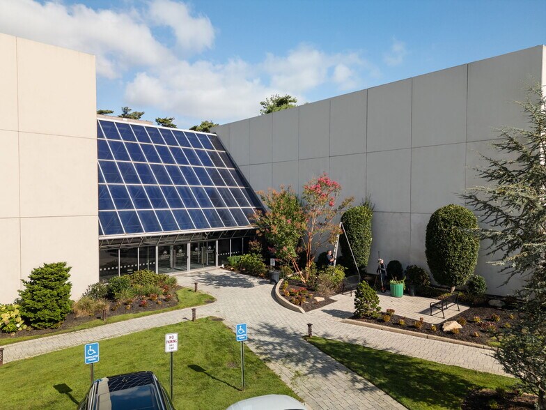 More Photos Of 700 Veterans Memorial Hwy, Hauppauge Unknown For Lease