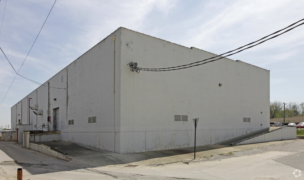 Primary Photo Of 2000 Midway Ave, Petersburg Warehouse For Lease