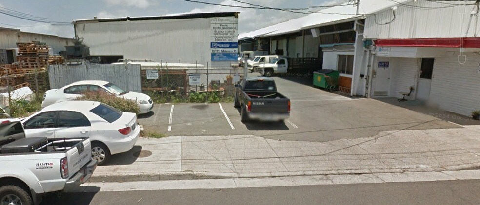 Primary Photo Of 192-212 Mohonua Pl, Honolulu Warehouse For Lease