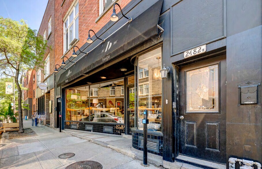More Photos Of 2470-2472 Rue Notre-Dame O, Montréal Storefront Retail Residential For Lease