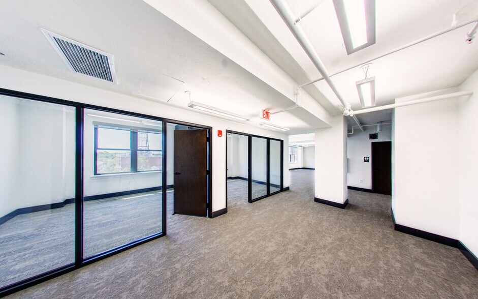 More Photos Of 408 W University Ave, Gainesville Office Residential For Lease