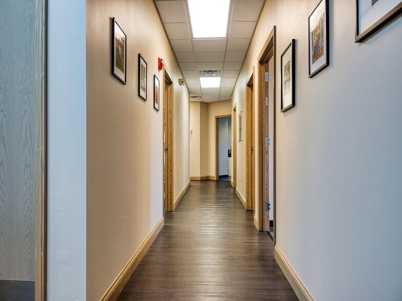 More Photos Of 415 36th St, Parkersburg Medical For Sale