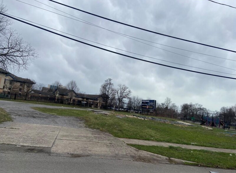 More Photos Of 580 Kensington Ave, Buffalo Land For Sale