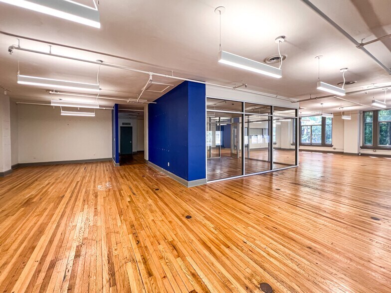 More Photos Of 200 Fayetteville St, Raleigh Loft Creative Space For Lease