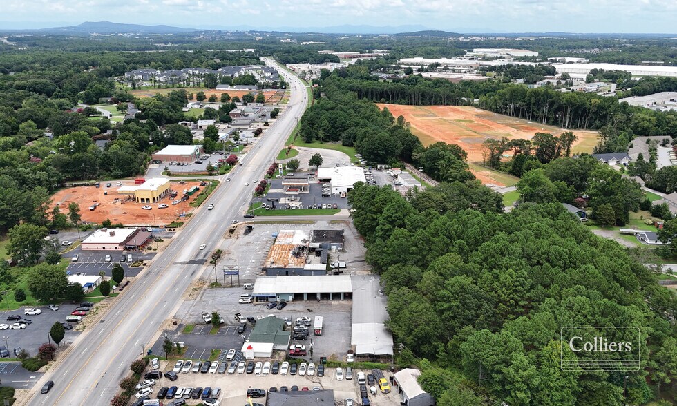 More Photos Of 500 N Main St, Mauldin General Retail For Sale