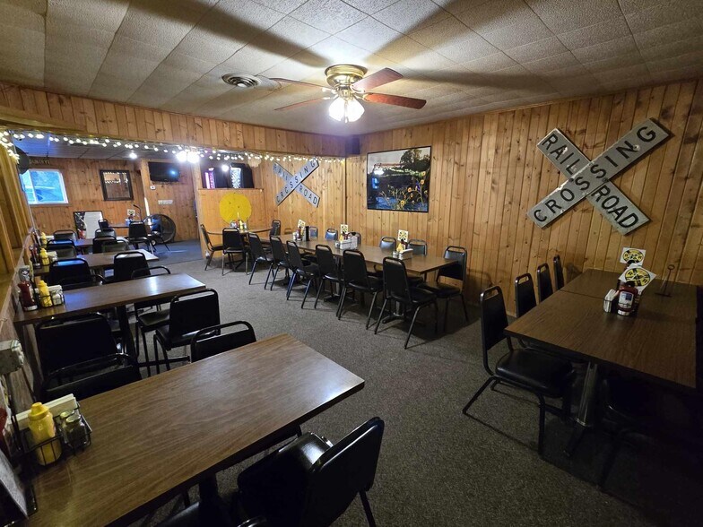 More Photos Of 44368 309th St, Mission Hill Restaurant For Sale