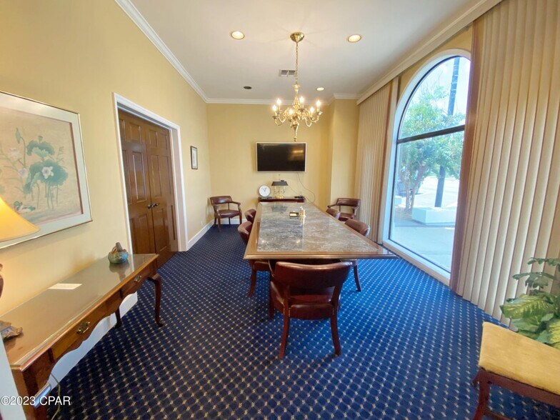 More Photos Of 4431 Lafayette St, Marianna Office For Lease