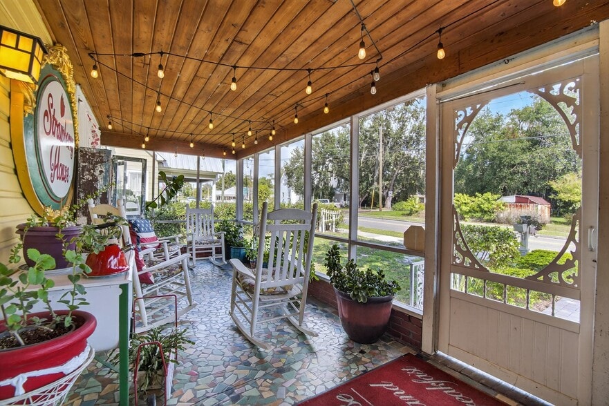 More Photos Of 805 N Wheeler St, Plant City Hospitality For Sale