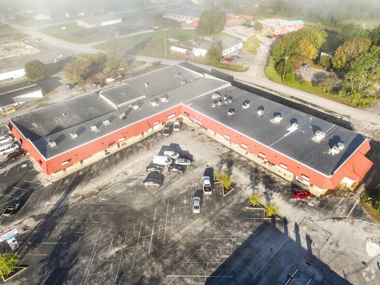 Primary Photo Of 1940-1978 Oak Ridge Tpke, Oak Ridge Unknown For Lease